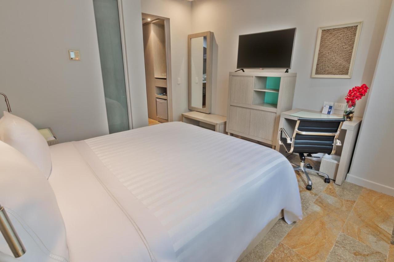 Ghl Hotel Монтерія Екстер'єр фото A bedroom