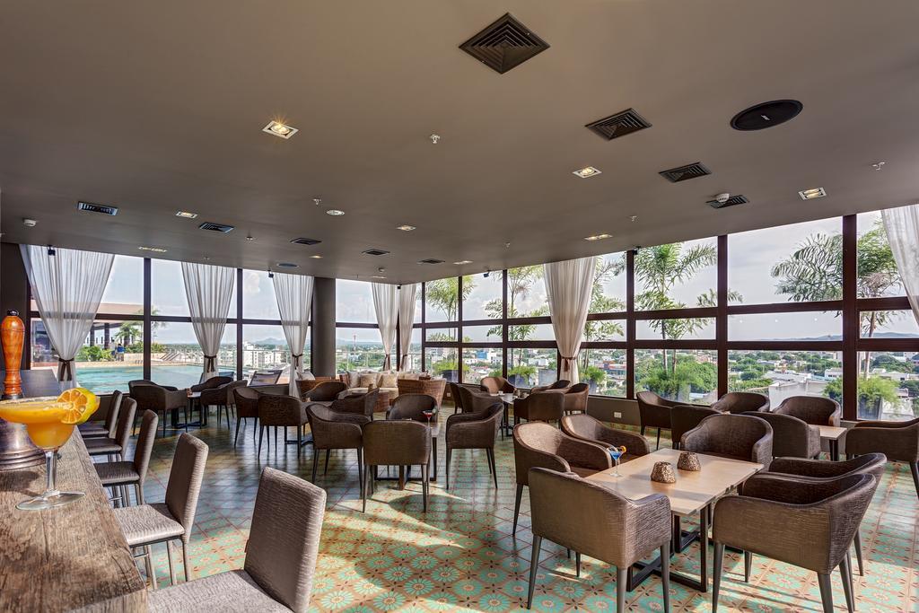 Ghl Hotel Монтерія Екстер'єр фото The restaurant